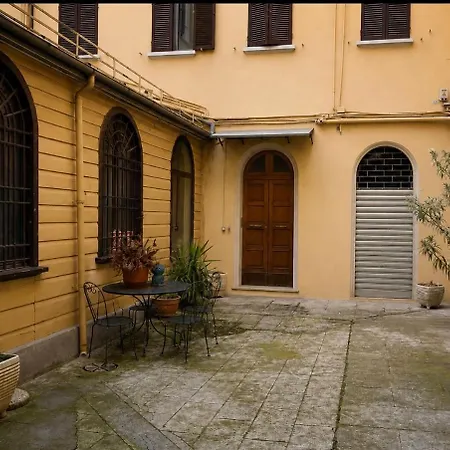 Vitale Apartman Bologna